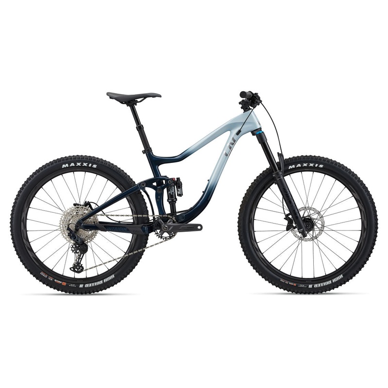LIV INTRIGUE ADVANCED 27.5 (2022)